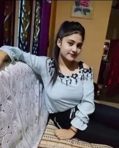 Call Girls Service in Mumbra