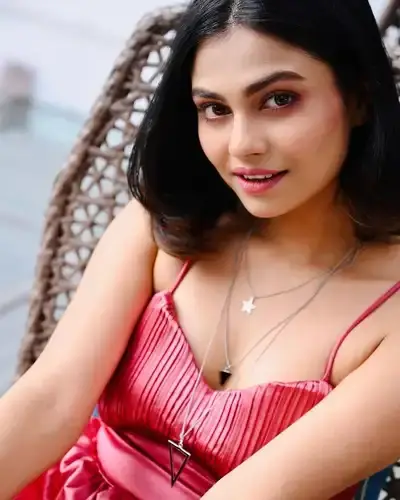 Escort Service Mumbra